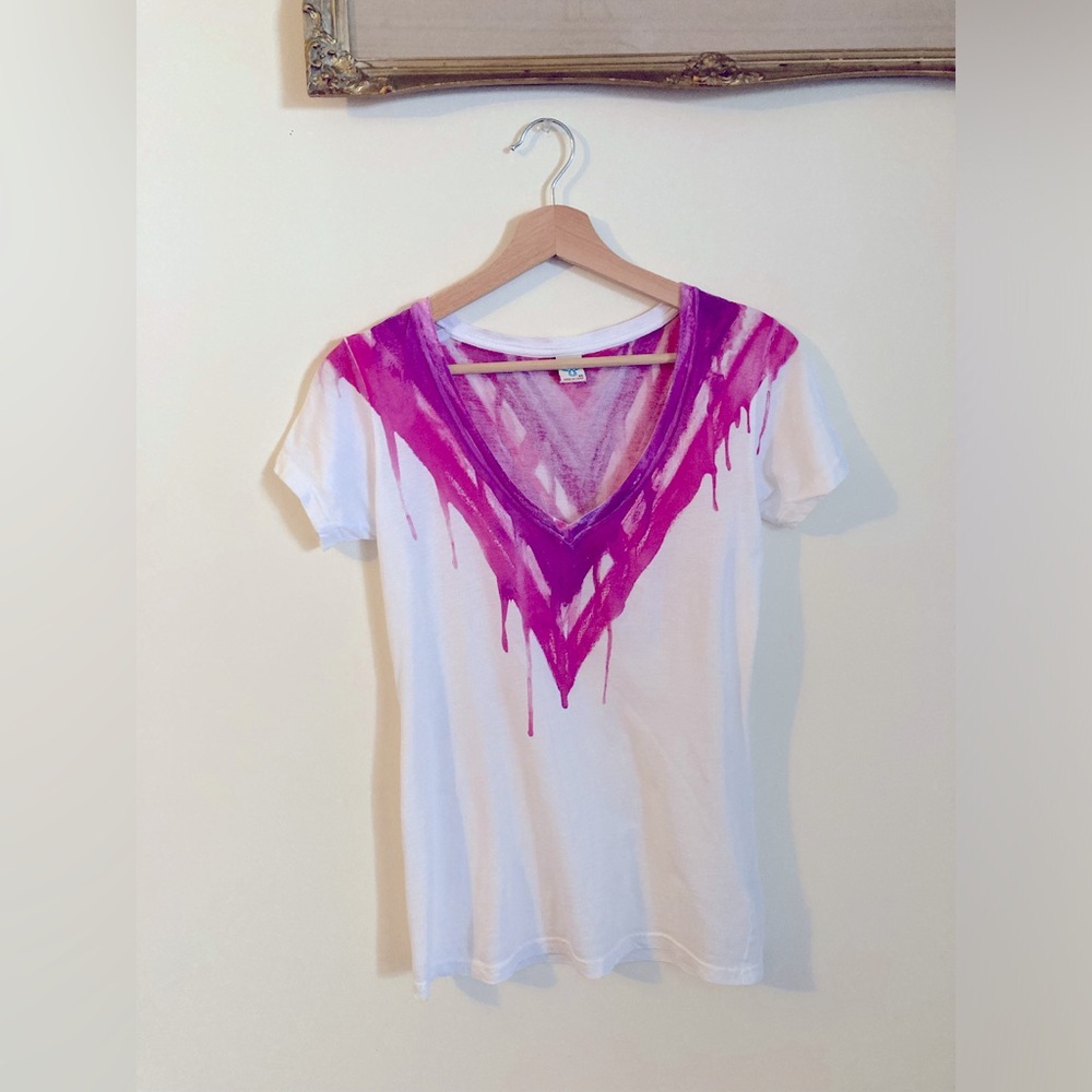 Vintage TNA Aritzia White & Purple V-Neck Top Paint Drip Artsy Shirt Size XS